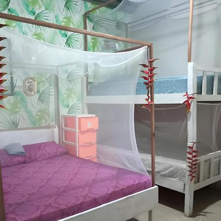 El Faro 13 De Puerto Viejo Hotel Puerto Viejo de Talamanca ภายนอก รูปภาพ