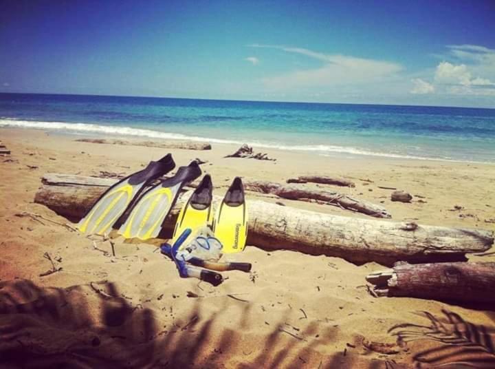 El Faro 13 De Puerto Viejo Hotel Puerto Viejo de Talamanca ภายนอก รูปภาพ